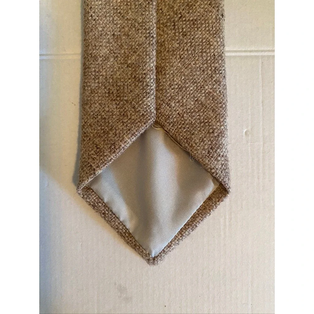 Partridge of Redditch England Mens Tan Brown Tweed Wool Blend Necktie 3.25 Inch